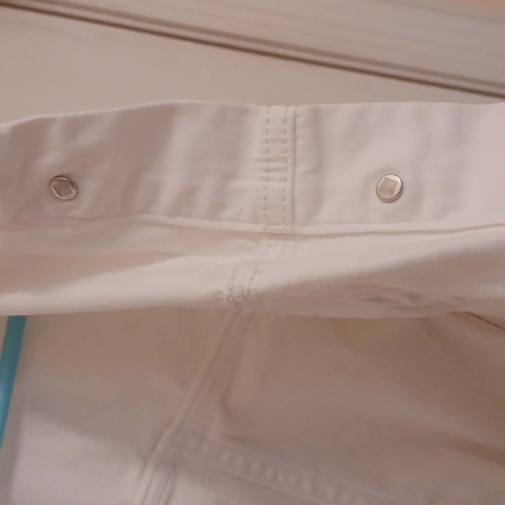 Soft White Button-Front Jacket - Picture 7 of 7